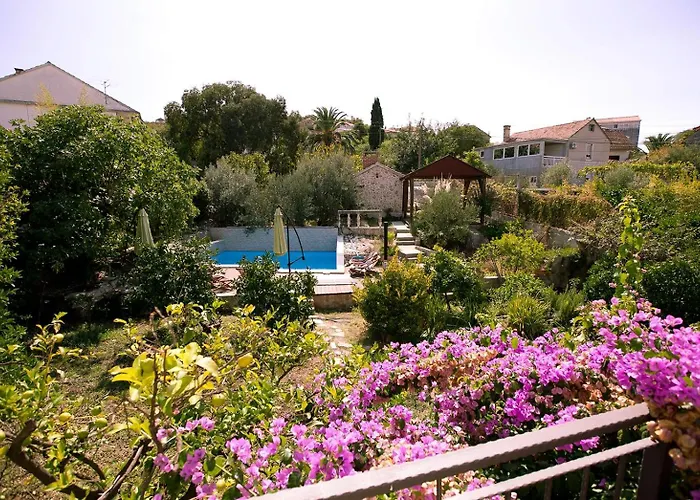 Апартаменты Donna