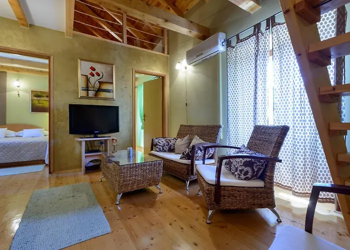 Апартаменты Donna Трогир