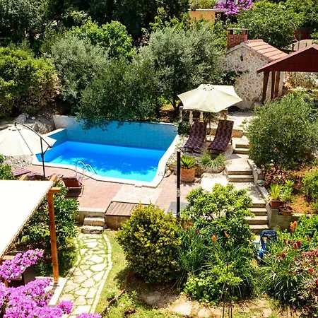 Διαμέρισμα Donna